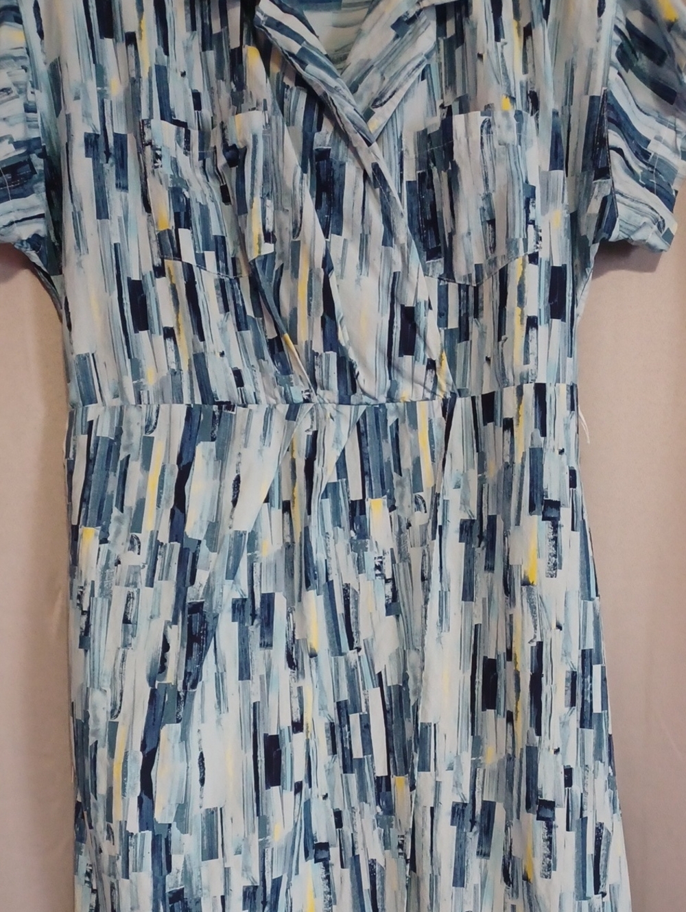 89th&Madison Short Sleeve Faux Wrap Midi Dress Pockets Sz M Elastic Waist Blue - Picture 6 of 15